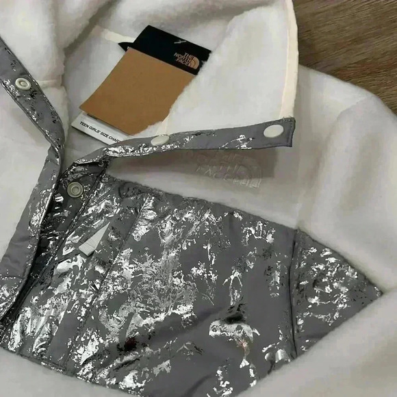 The North Face Girls’ Fleece Mashup Jacket, Large (Size 12) - Picture 3 of 14